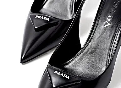 Footwears & Shoes Footwears & Shoes