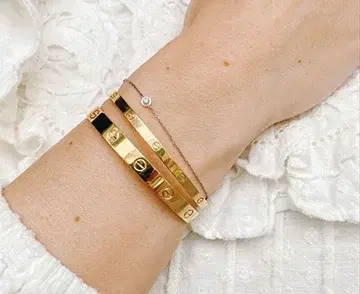 Bracelets, Bangles & Cuffs image