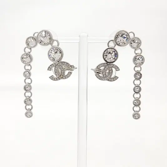 Chanel earrings-Hover-Image