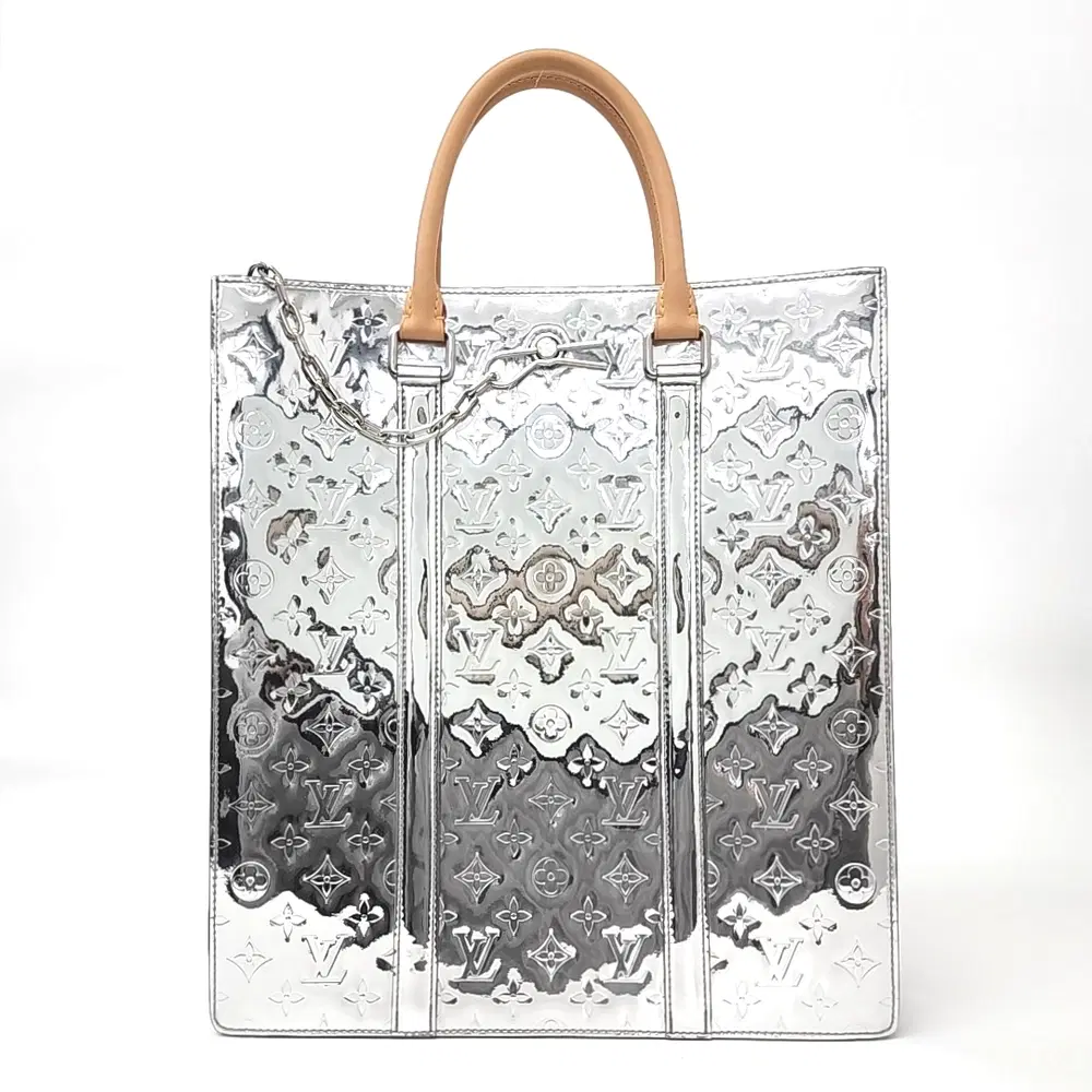 Louis Vuitton Mirror Sack