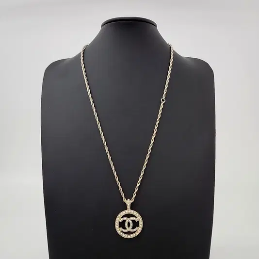 Chanel necklace-Hover-Image