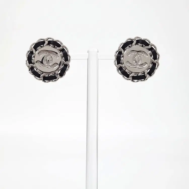 Chanel chain round earrings-Hover-Image
