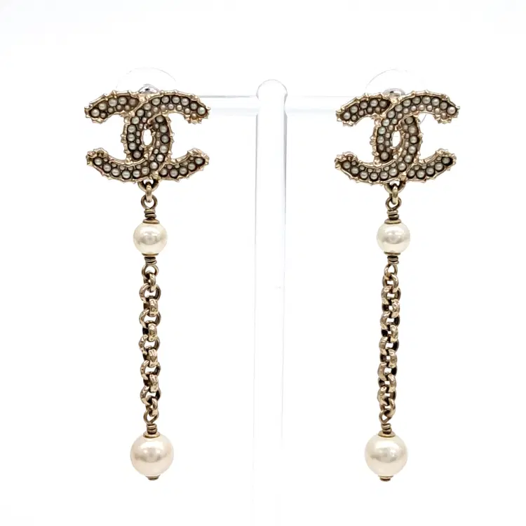Chanel logo-embellished earrings-Hover-Image