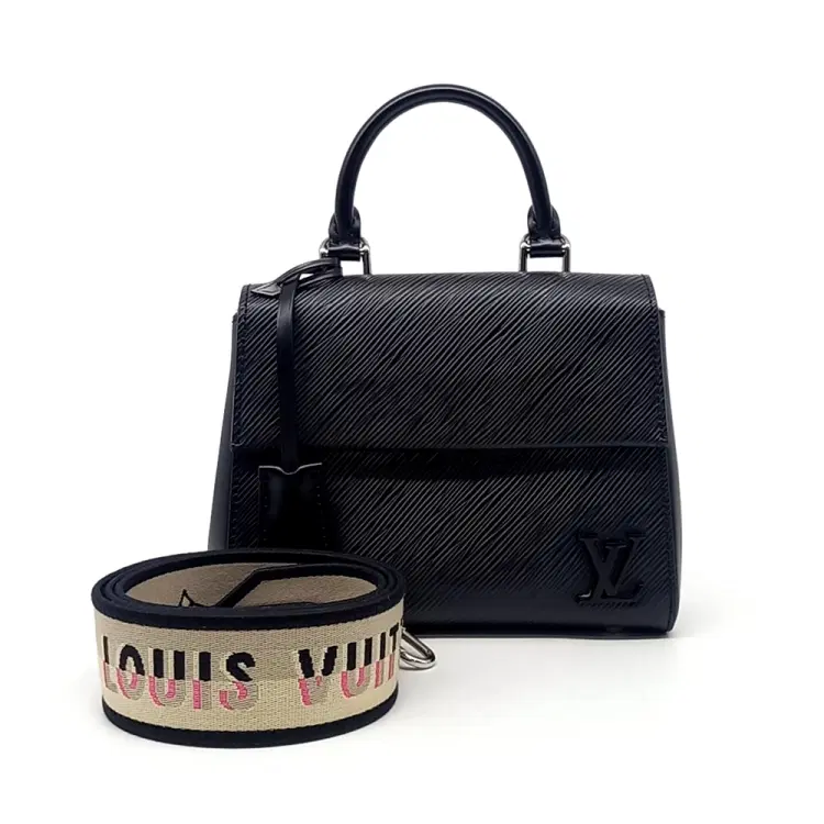 Louis Vuitton Cluny Mini M58925-Hover-Image