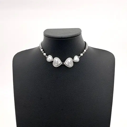 Chanel heart necklace-Hover-Image