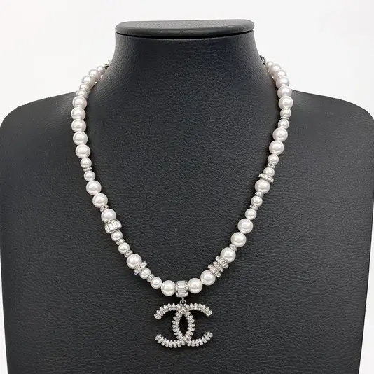 Chanel necklace-Hover-Image