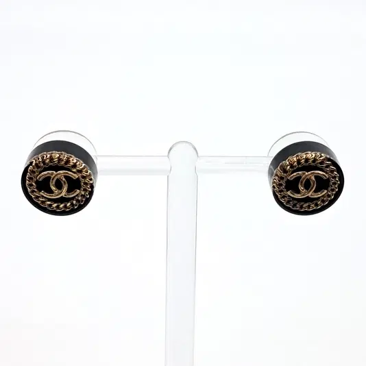 Chanel round earrings-Hover-Image