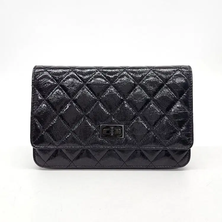 Chanel Vintage 2.55 WOC Mini Crossbody Bag-Hover-Image