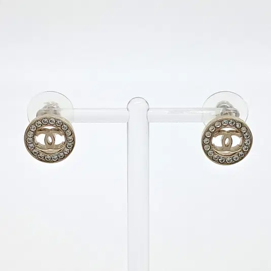 Chanel round logo earrings-Hover-Image