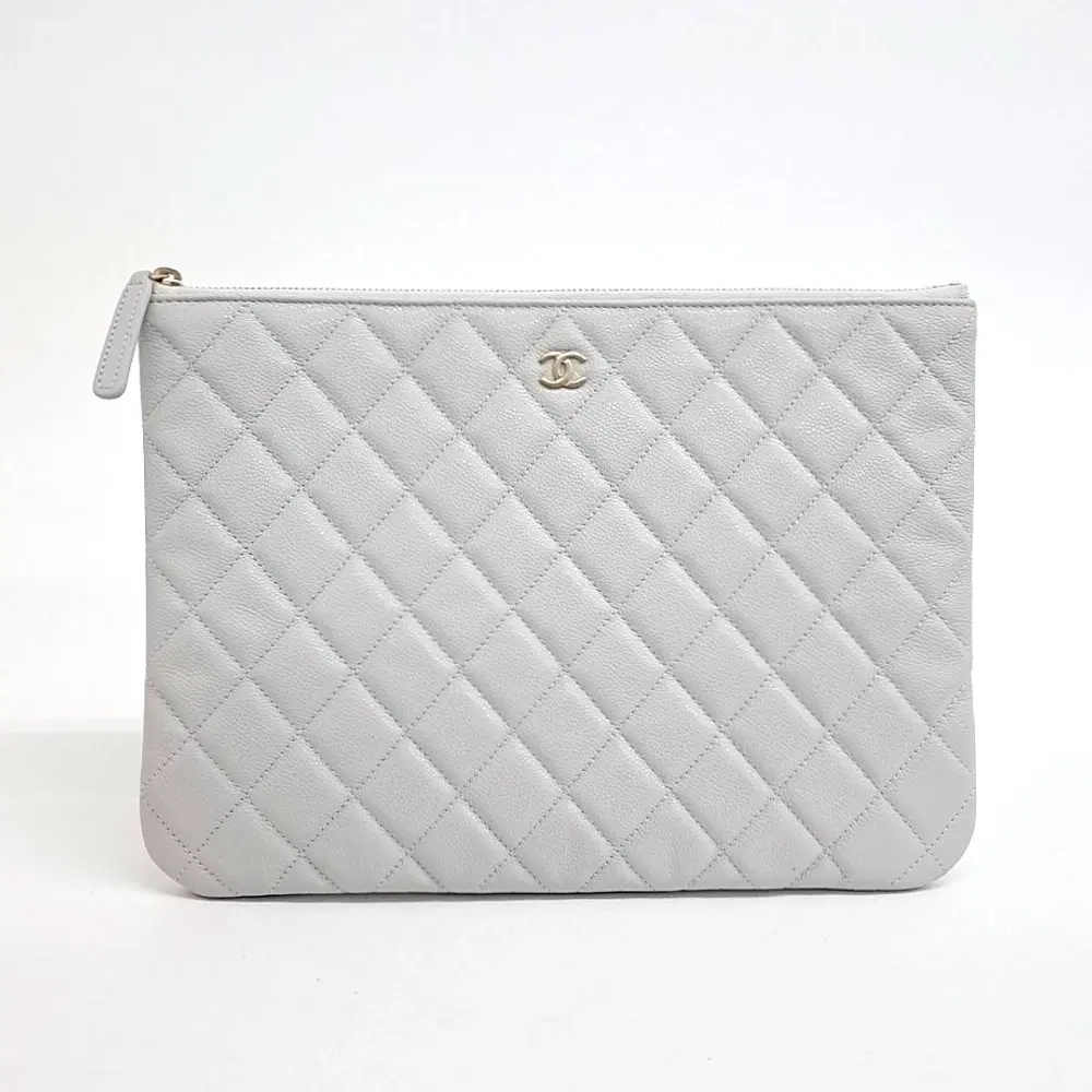 Chanel Caviar Clutch New Medium AP4021