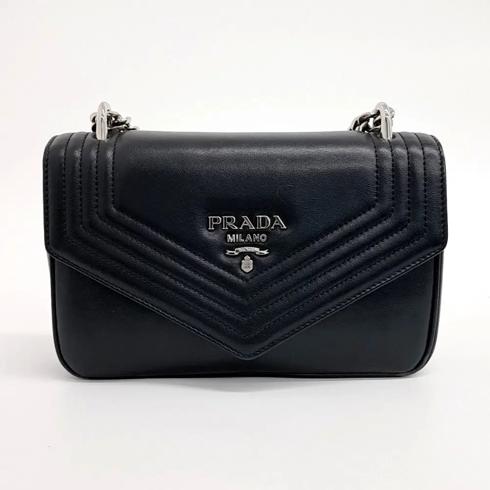 Prada Grace Luxe Chain Shoulder Bag (1BD300)