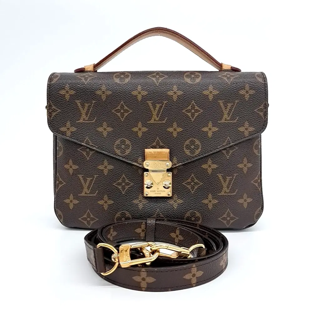 Louis Vuitton Monogram Pochette Metis M40780