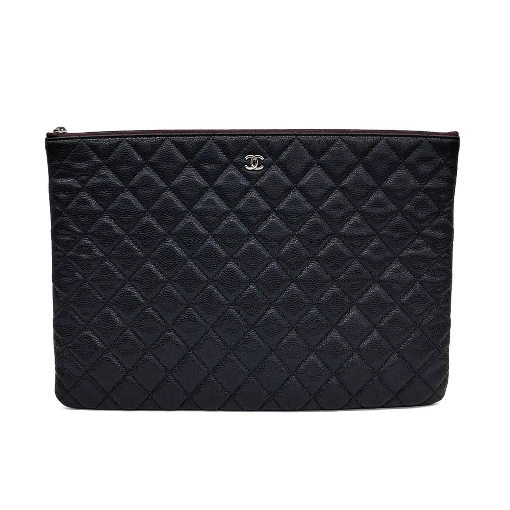 Chanel Caviar Clutch Large