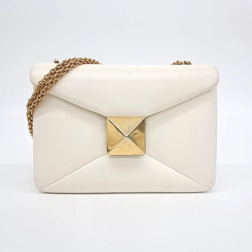 Valentino One Stud Chain Shoulder Bag