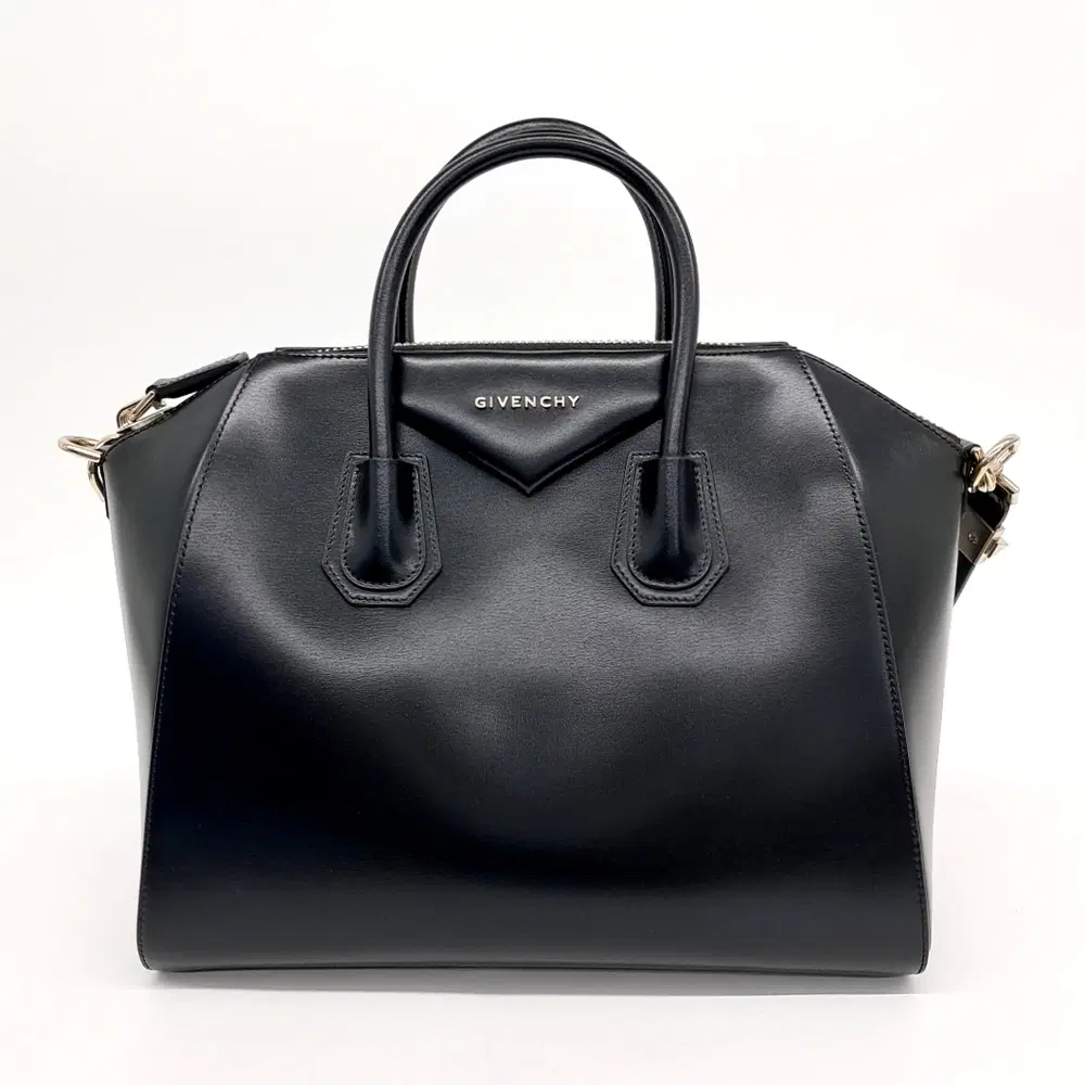 Givenchy Antigona Medium