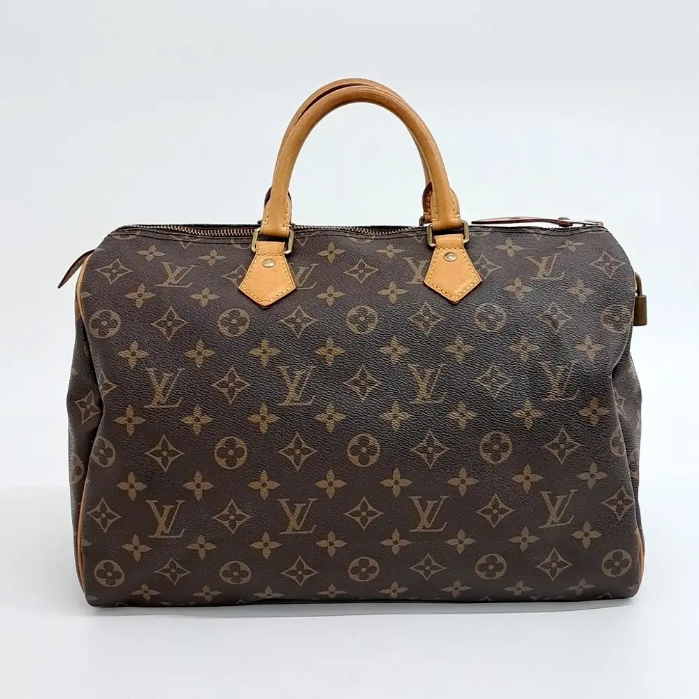 Louis Vuitton Monogram Speedy 35