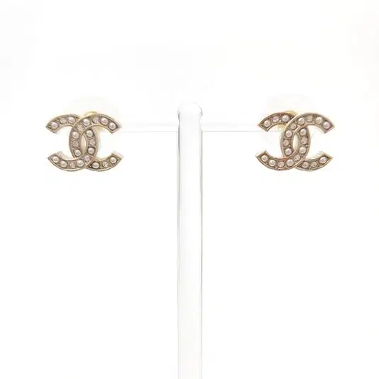 Chanel logo-embellished earrings-Hover-Image