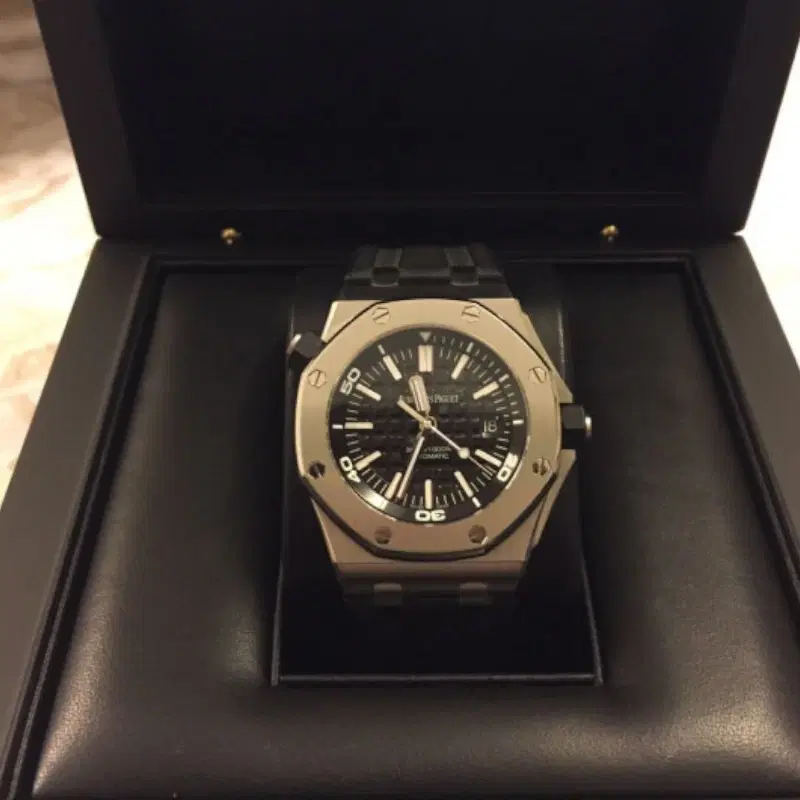 AUDEMARS PIGUET Royal Oak Automatic A002CA Men's Watch