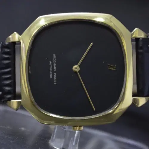 Audemars Piguet Vintage Ellipse Oval Gold Watch-Hover-Image