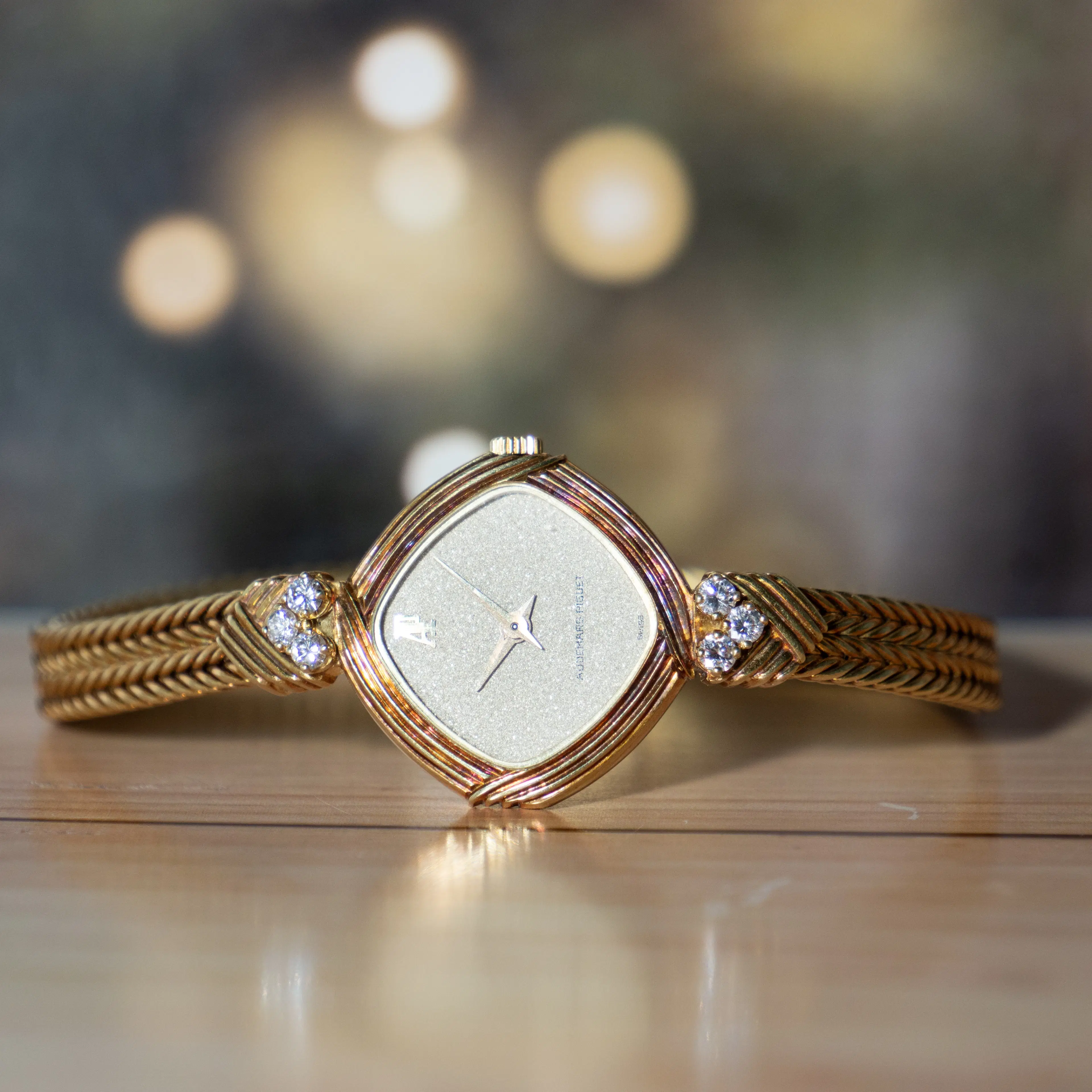 Audemars Piguet Diamond Dial 18k Yellow Gold Ladies Watch