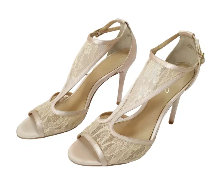 Size 7.5 - Jewel Badgley Mischka Women's Horizon Lace Sandal - 38.5, 7.5-Hover-Image