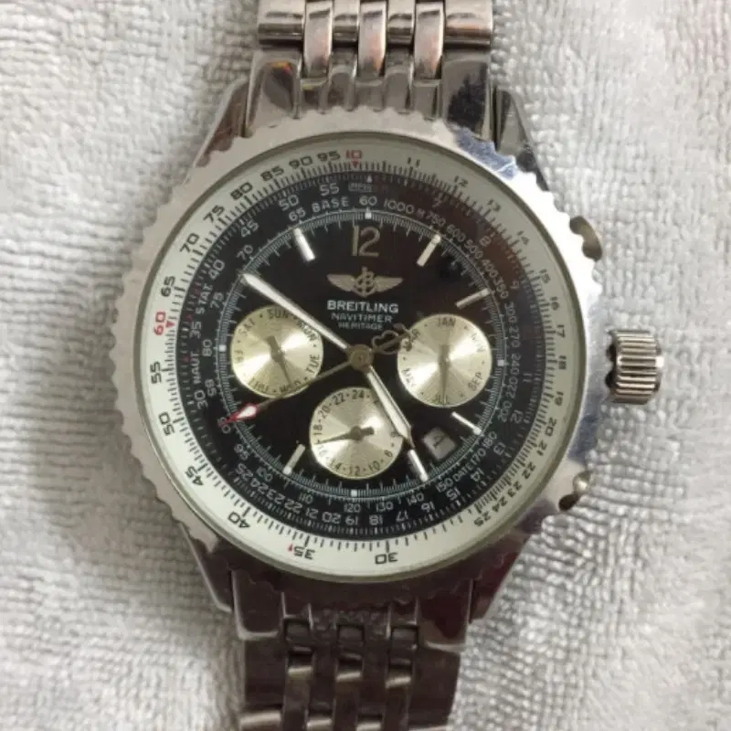 Breitling Navitimer
