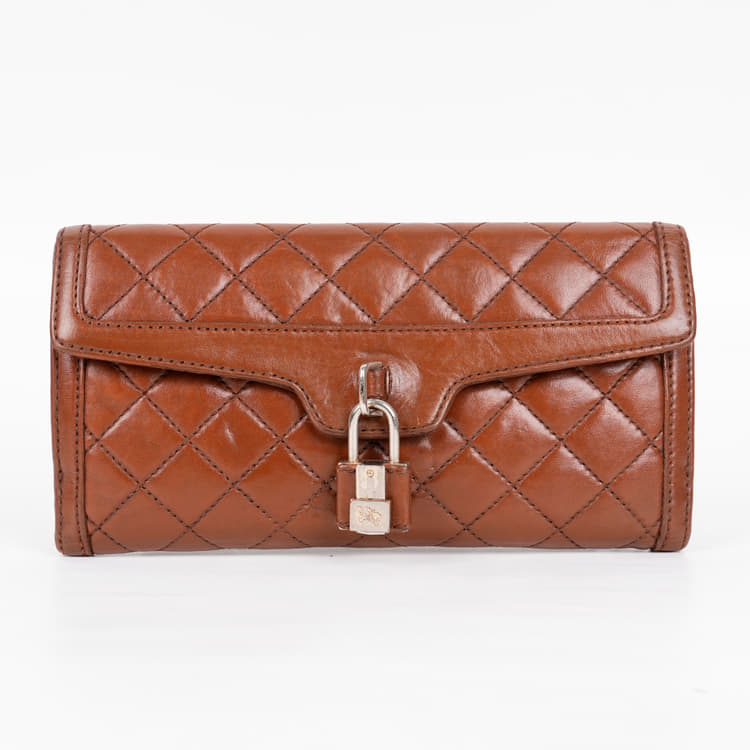 Burberry Quilted Lock Wallet-Hover-Image