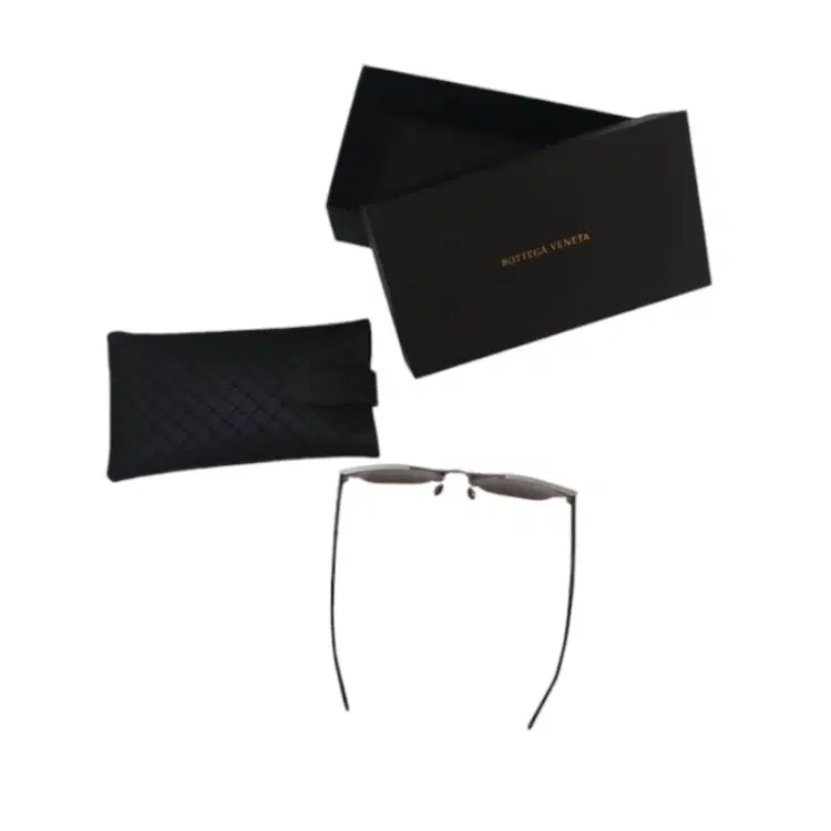 Bottega Veneta Sunglasses-Hover-Image