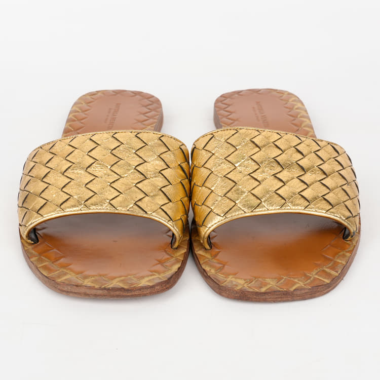 Size 38.5 - Bottega Veneta Gold Metallic Leather Intrecciato Slides-Hover-Image