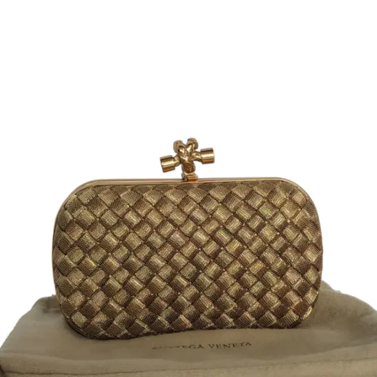 Bottega Veneta Intrecciato Bruciato Knot Clutch-Hover-Image