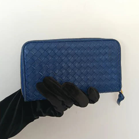 Bottega Veneta Blue Intrecciato Zip Around Wallet-Hover-Image