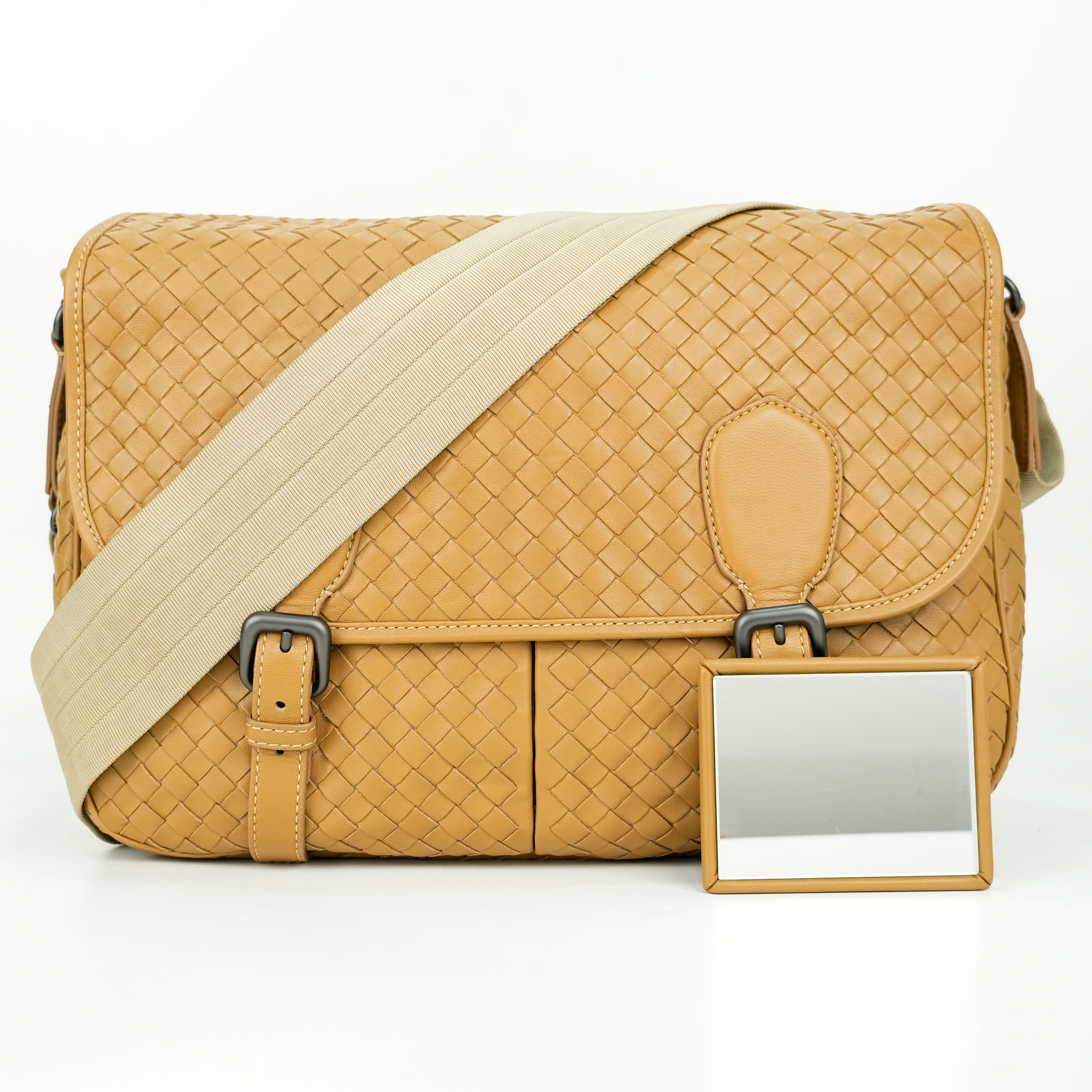 Bottega Veneta Intrecciato Gardena Messenger Bag