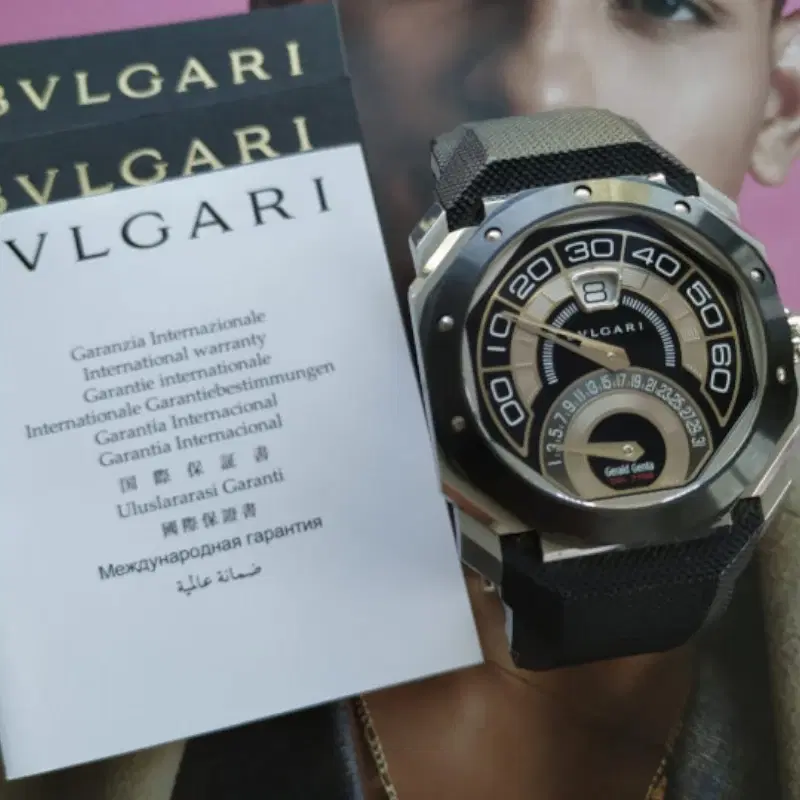 Bvlgari Gerald Genta Octo Bi-retro