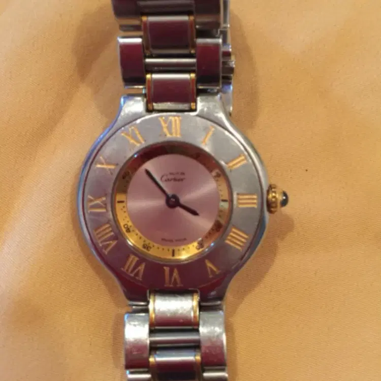Cartier 21 Must de-Hover-Image