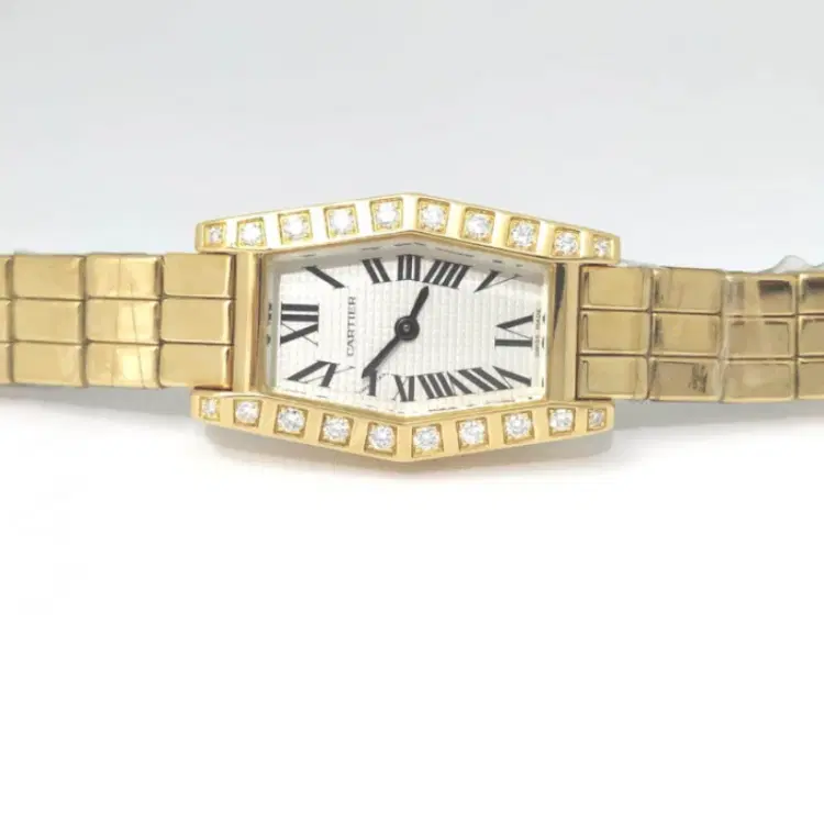 Cartier Lanieres 18k Gold with Diamond-Bezel-Hover-Image