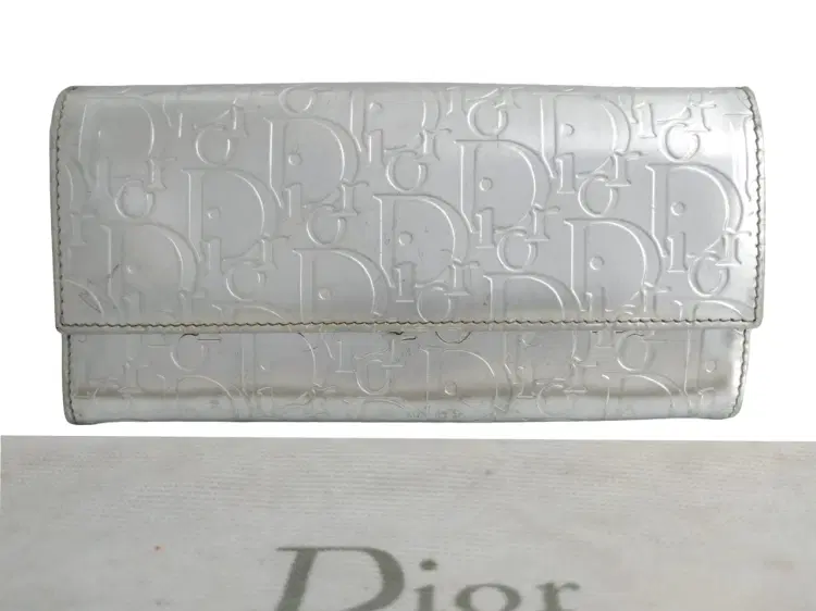 Dior Logo Embossed Leather Continental Wallet-Hover-Image