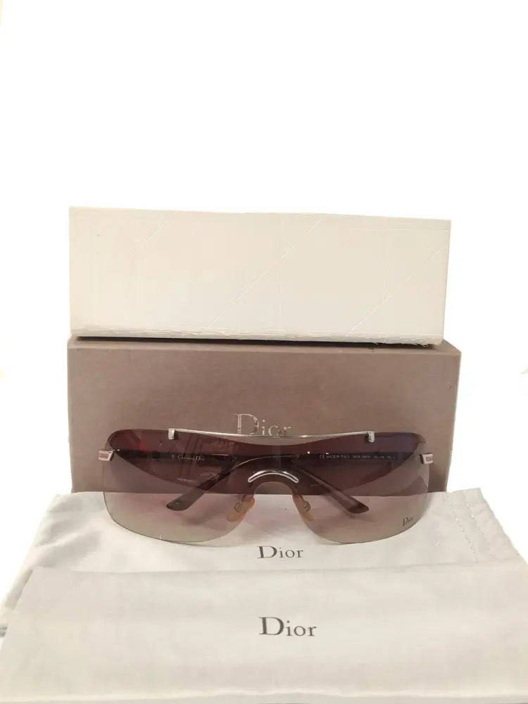 Dior Air Sunglasses-Hover-Image