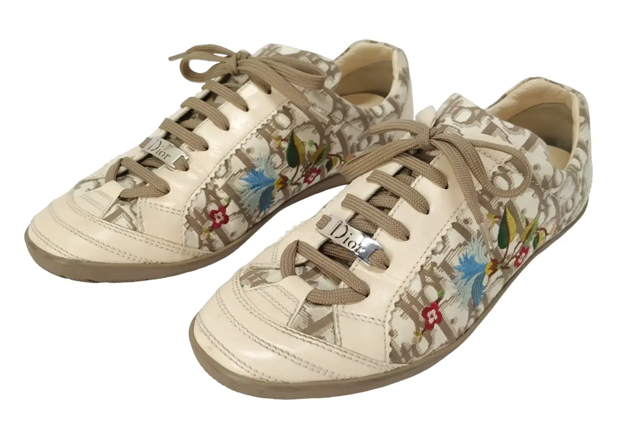 Size 38 - Dior Monogram Floral Embroidered Canvas Lace Up Sneakers