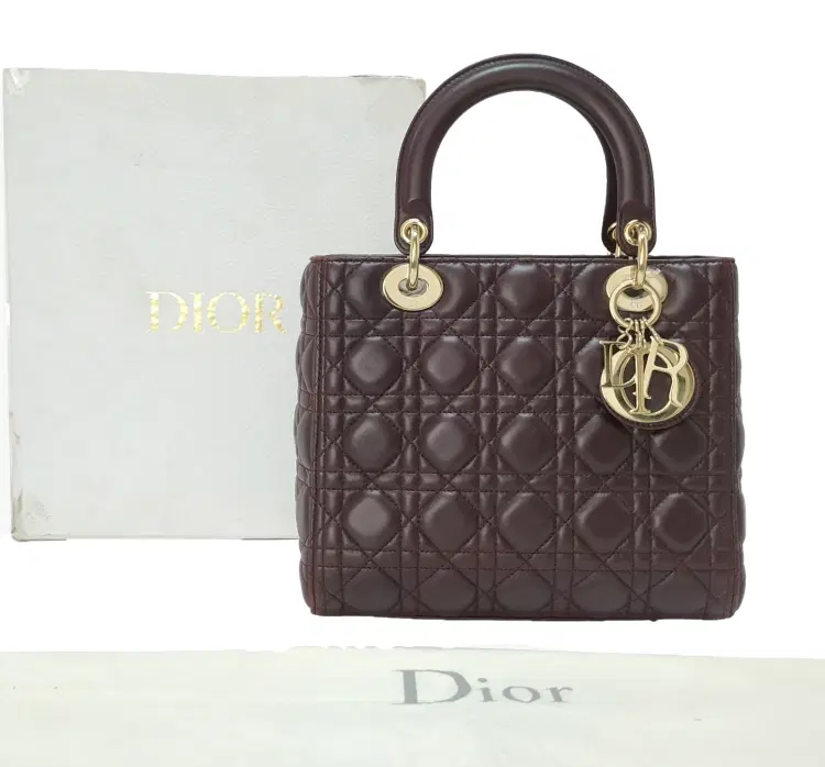 Dior wine Cannage Medium Lady Dior Bag-Hover-Image