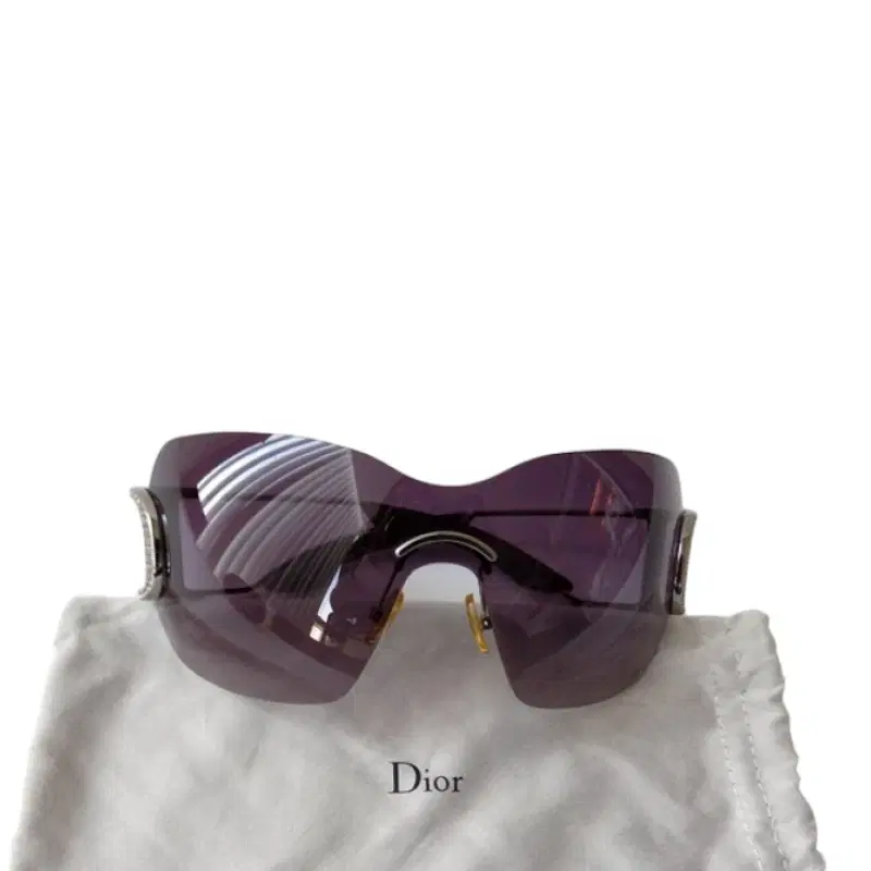 CHRISTIAN DIOR model DIORLY 1