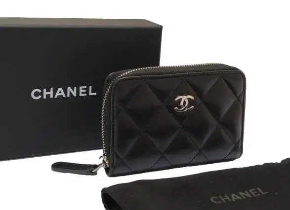 Chanel Black CC Quilted Classic Zipped Coin Purse