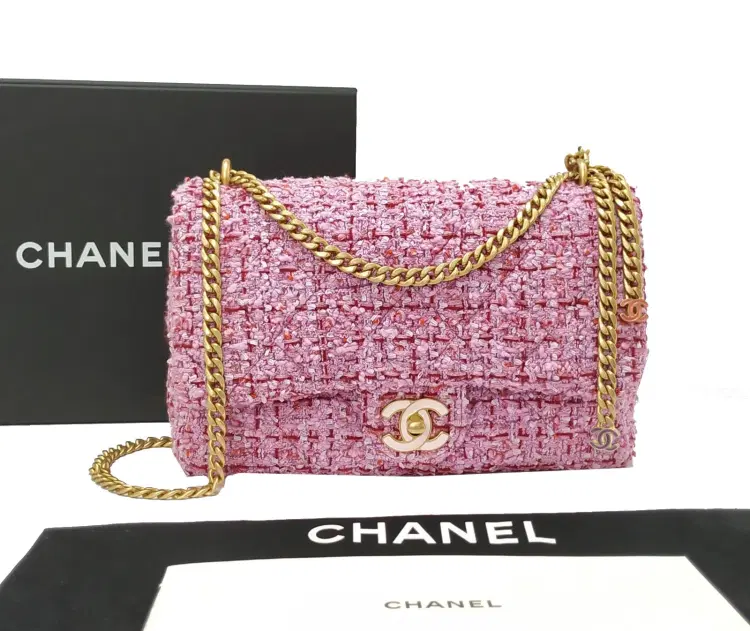 Chanel Tweed Enamel Quilted CC Flap Shoulder Bag-Hover-Image