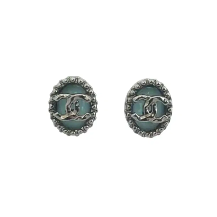 Chanel CC Earring-Hover-Image