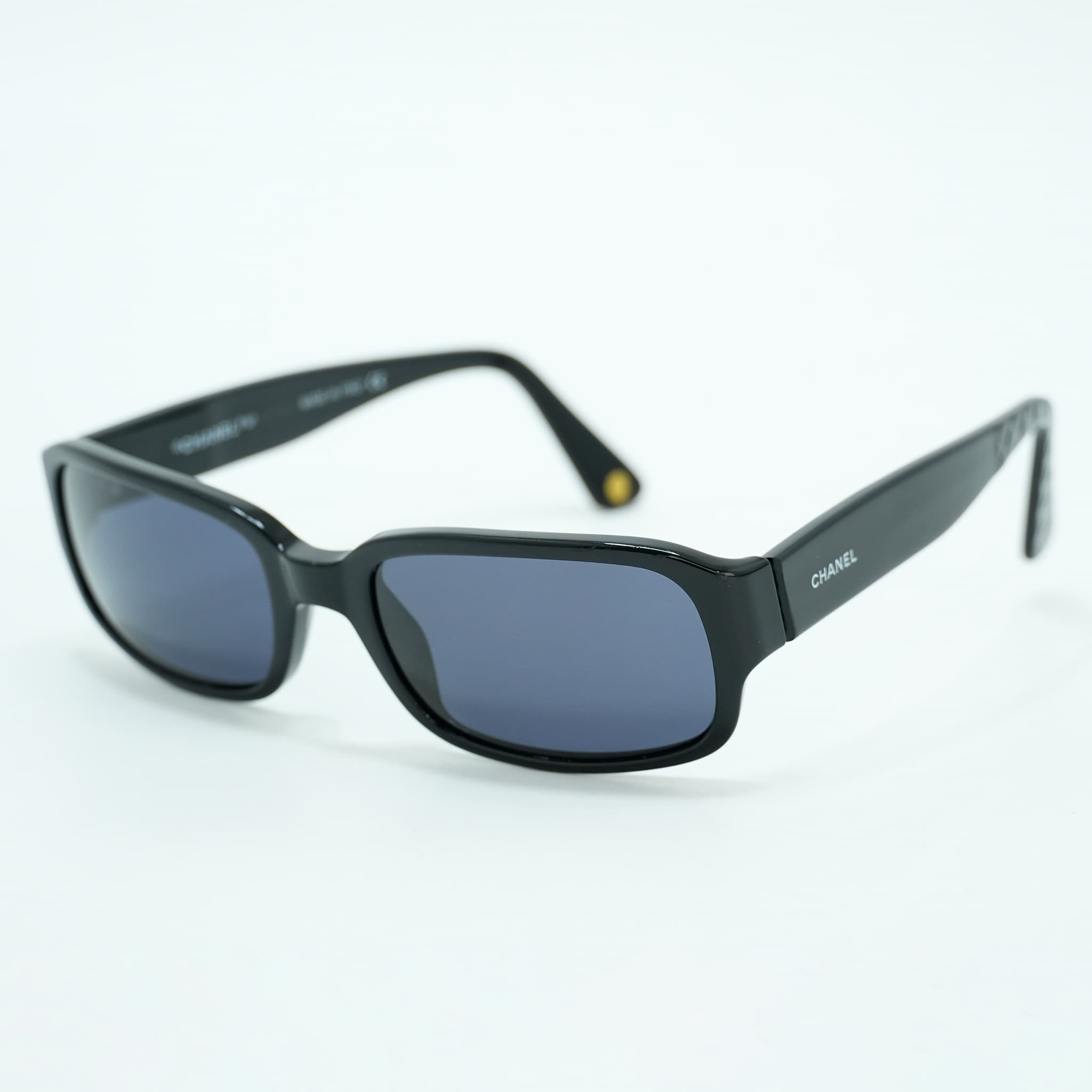 main-slider-image-1