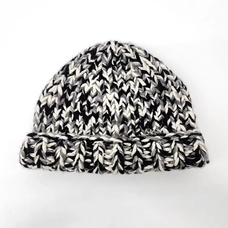 Chanel cashmere beanie-Hover-Image