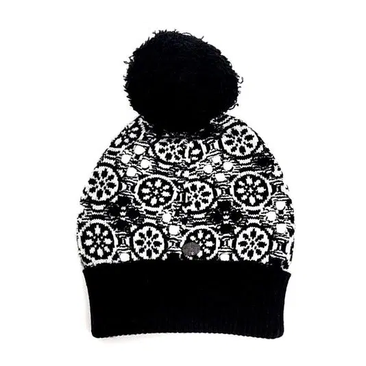 Chanel cashmere beanie