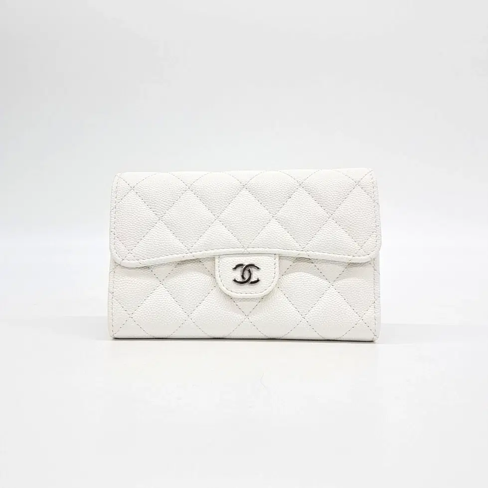 Chanel Caviar Medium Wallet
