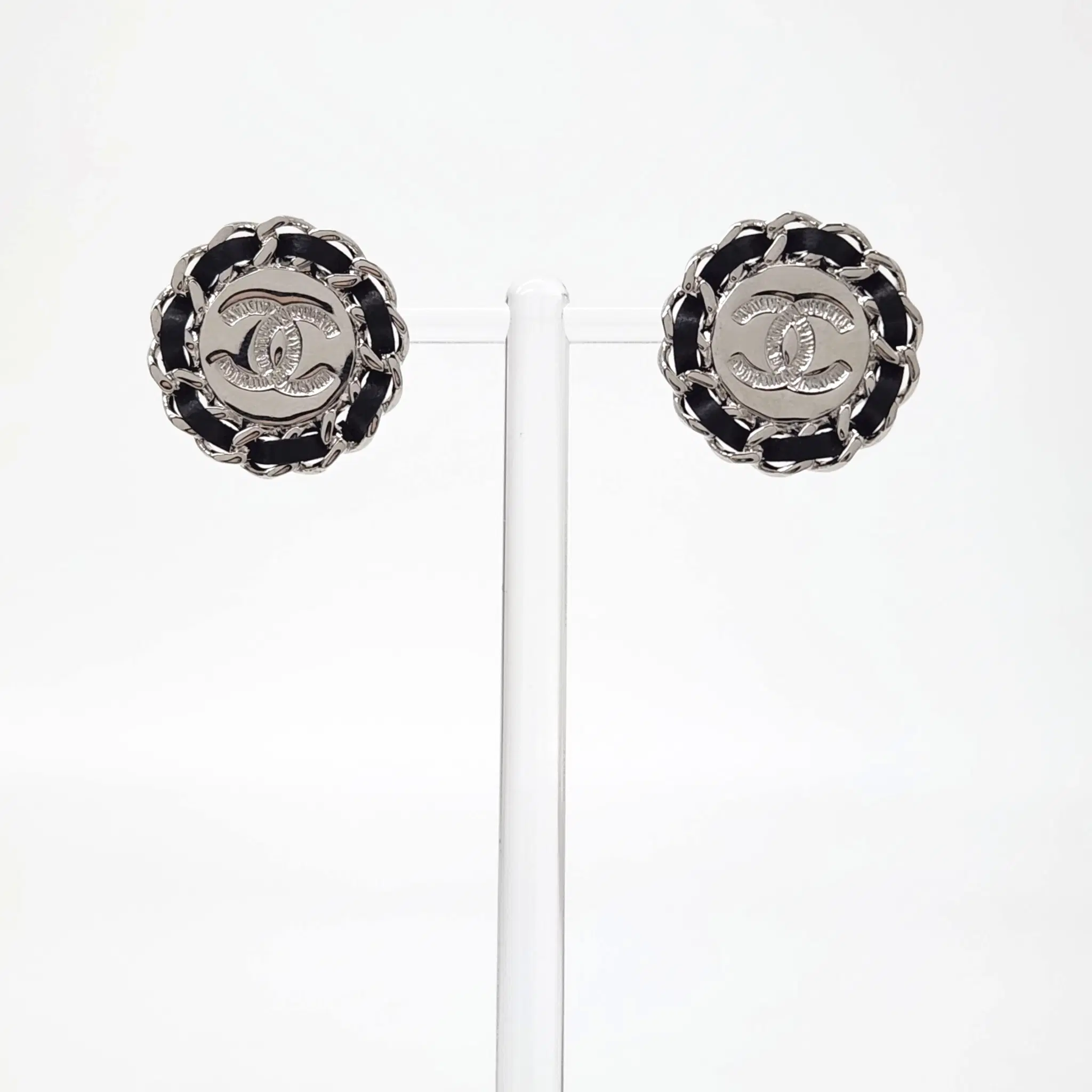 main-slider-image-1