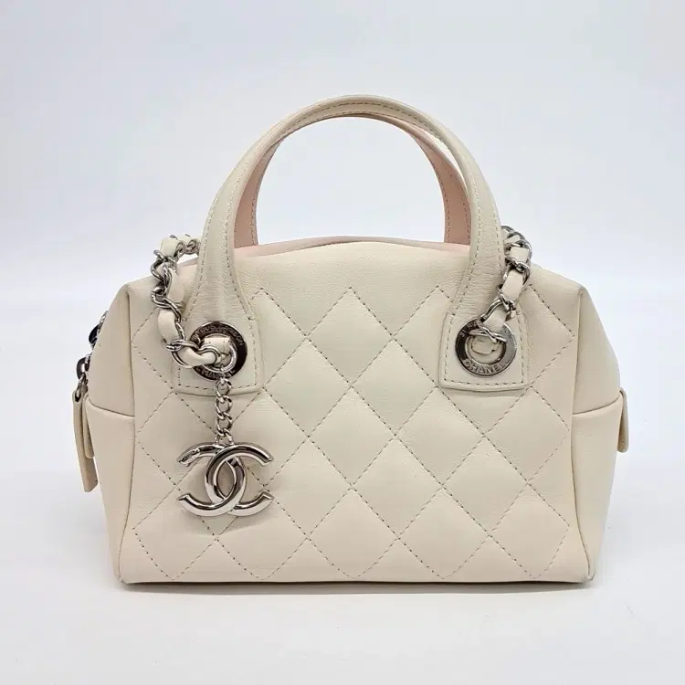 Chanel chain shoulder bag-Hover-Image