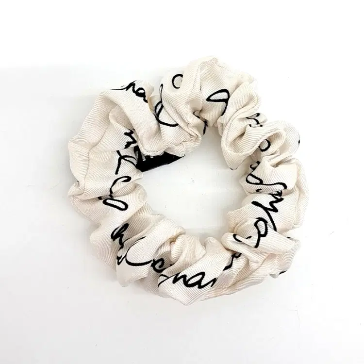 Chanel silk hair scrunchie-Hover-Image